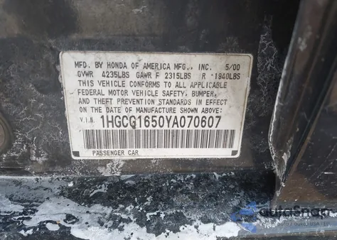 2000 Honda Accord 3.0 Ex из США, поврежденный, VIN 1HGCG1650YA070607